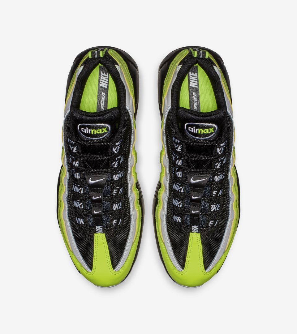 Air max 95 volt black premium sale