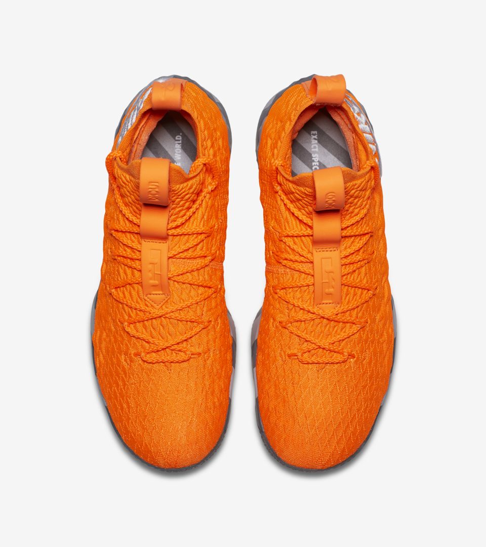 lebron 15 orange box on feet