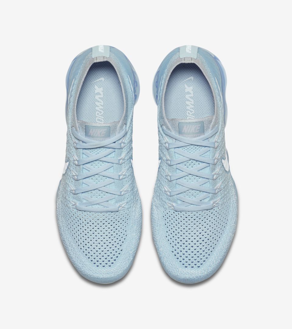 Baby blue cheap vapormax flyknit