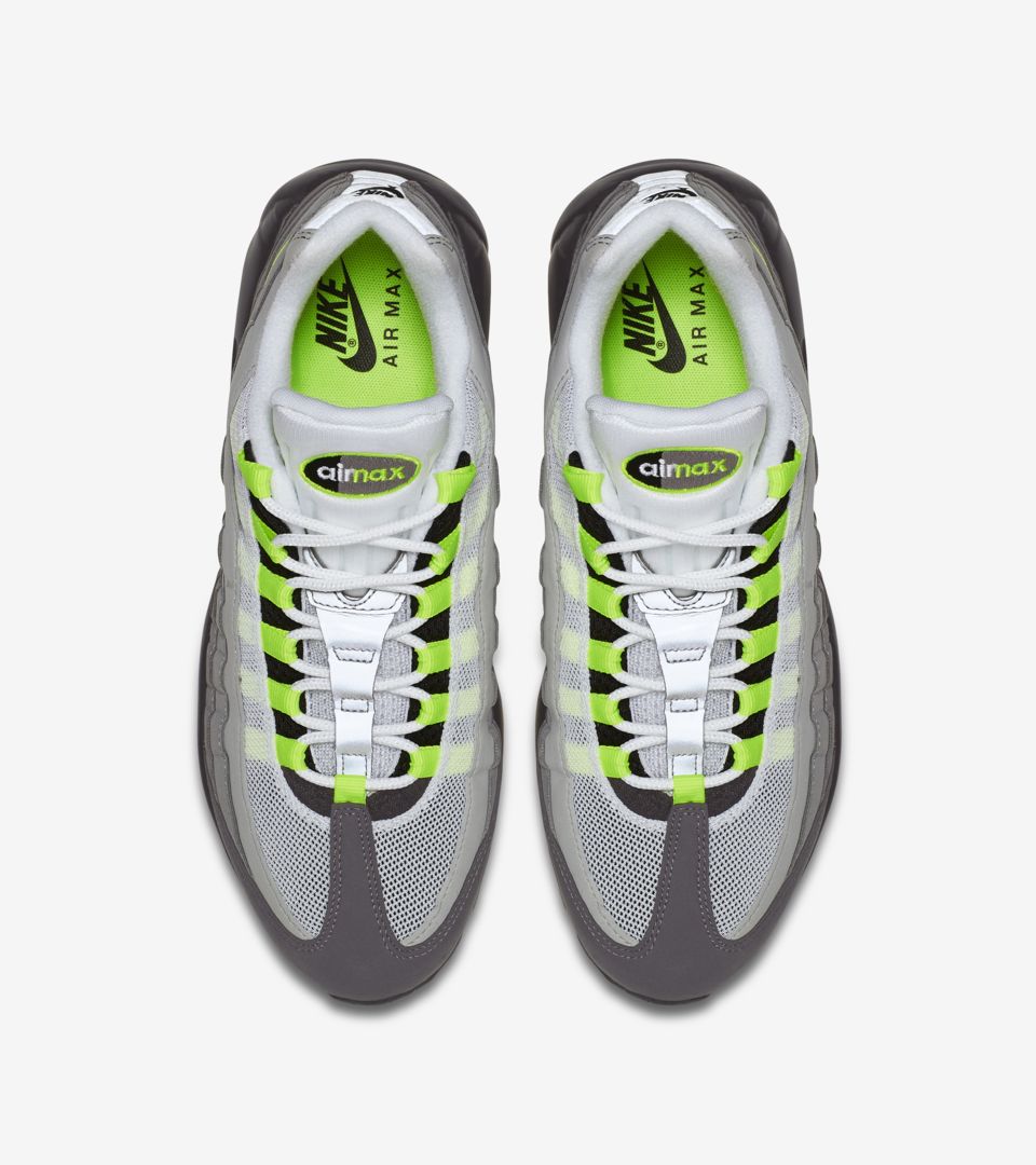 Nike Air Max 95 'Neon'. Nike SNKRS