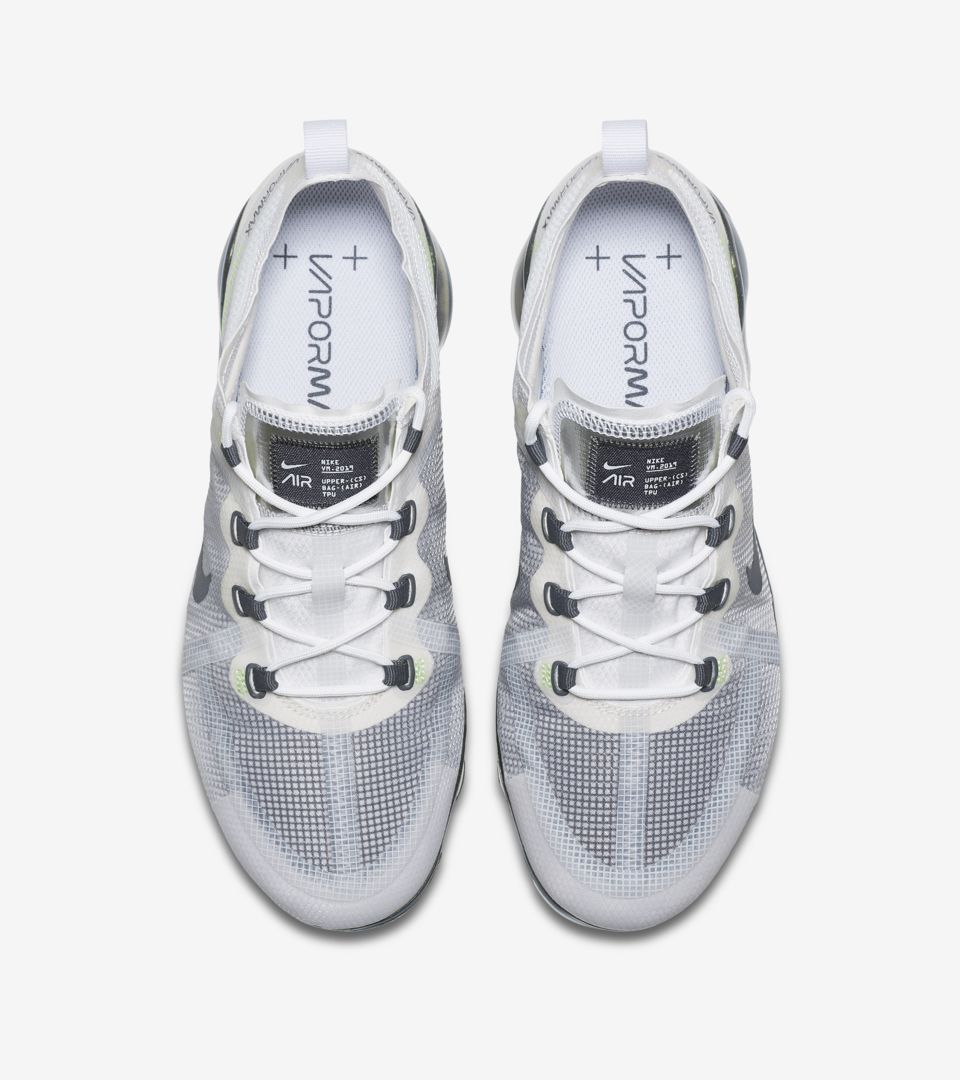 Nike Air Vapormax 2019 'Premium White & Platinum Tint' Release