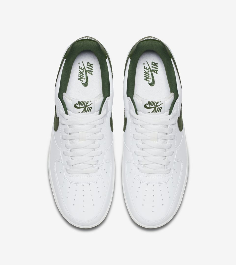 white and green forces