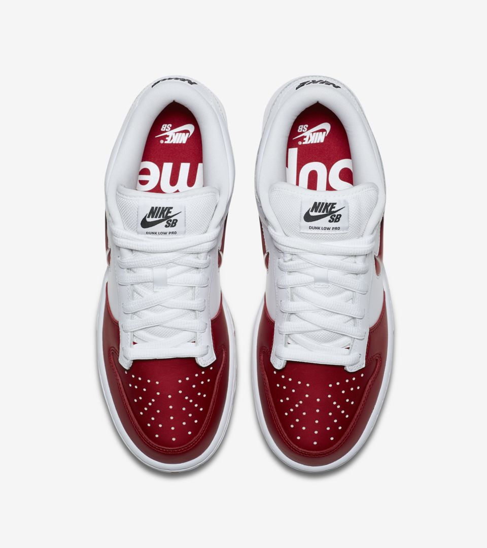 Supreme  Nike SB Dunk Low 白赤 9.5