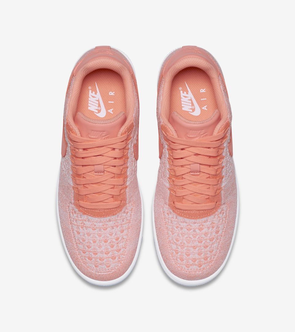 nike air force 1 flyknit low pink