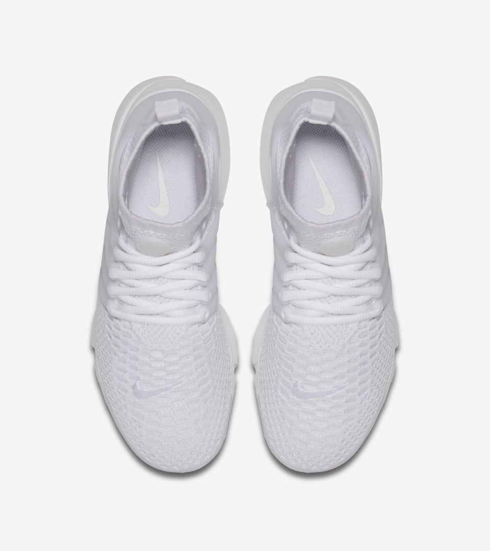 Nike air presto sales fly triple white