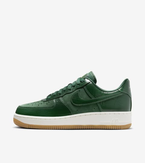 Women #39 s Air Force 1 #39 07 #39 Gorge Green #39 (DZ2708 300) release date Nike SNKRS