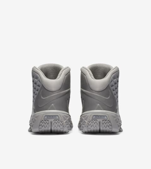 size 3 nike kobe shoes