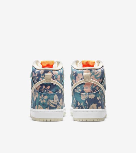 sb dunk high pro hawaii socks