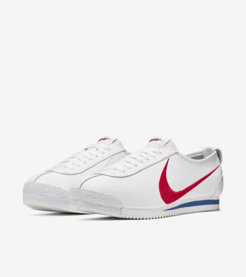 classic cortez shoe dog pack