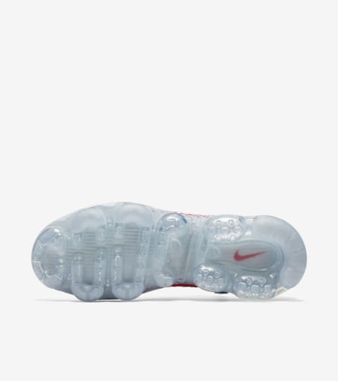 university red vapormax