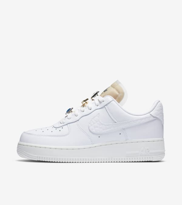 Women s Air Force 1 White Lace Release Date. Nike SNKRS