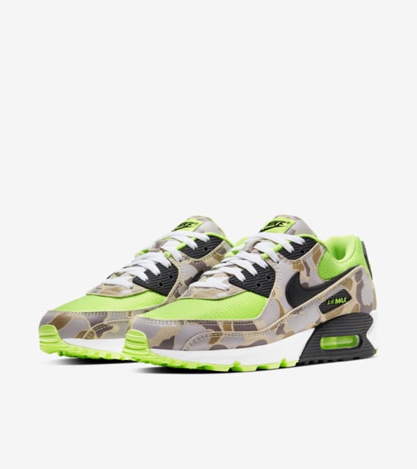 Green camo nike air max deals