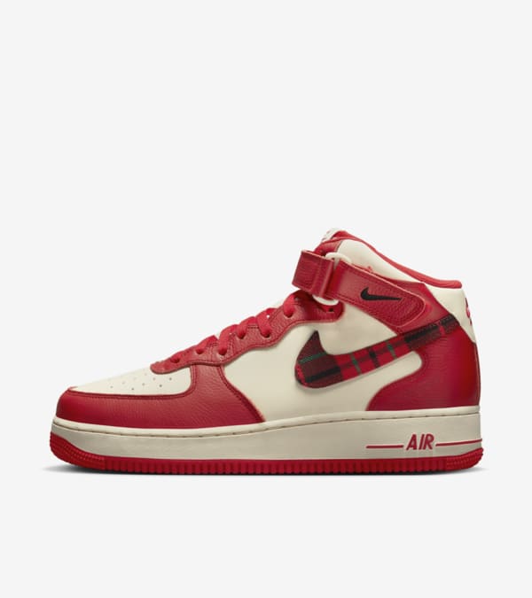 Air force 1 mid white and red best sale