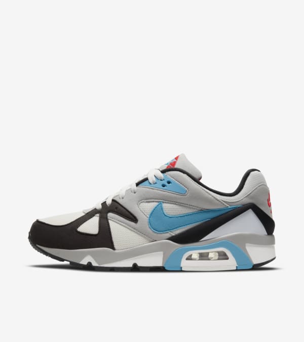 Air structure og outlet