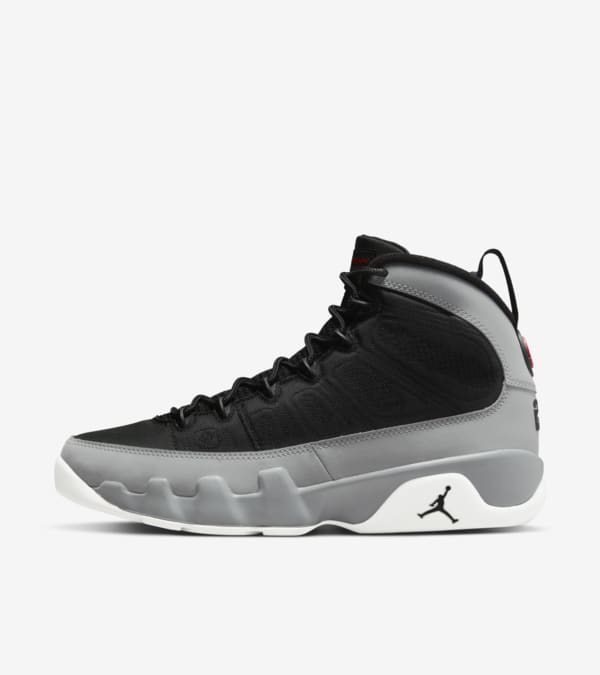 9s jordans black sales