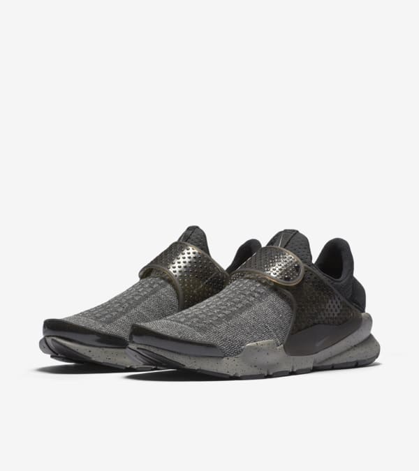 Grey sock darts top