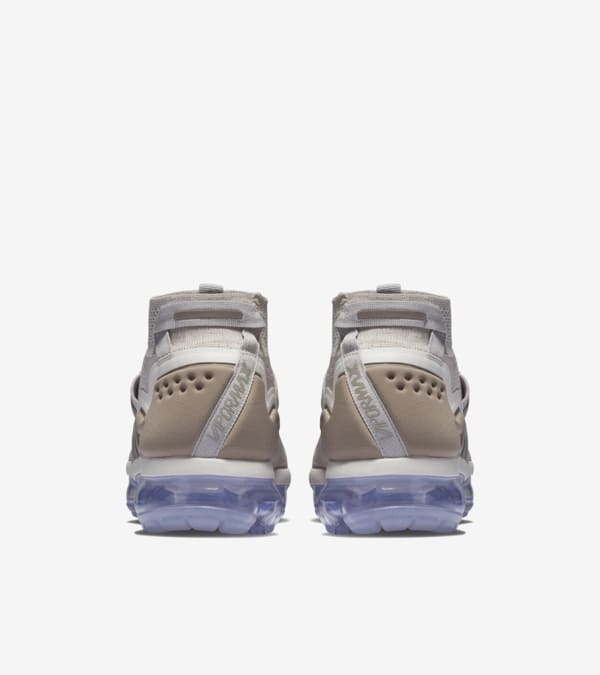Nike Air VaporMax Utility Moon Particle Persian Violet Release Date. Nike SNKRS