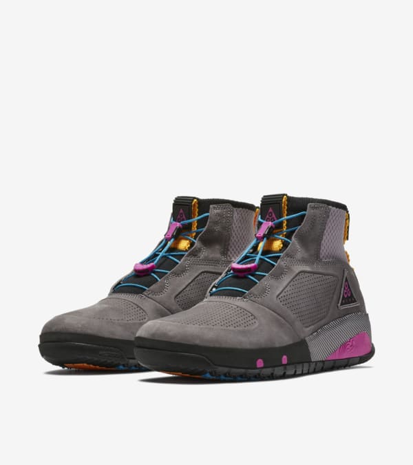 Nike ACG Ruckel Ridge Gunsmoke Atmosphere Grey Release Date. Nike SNKRS