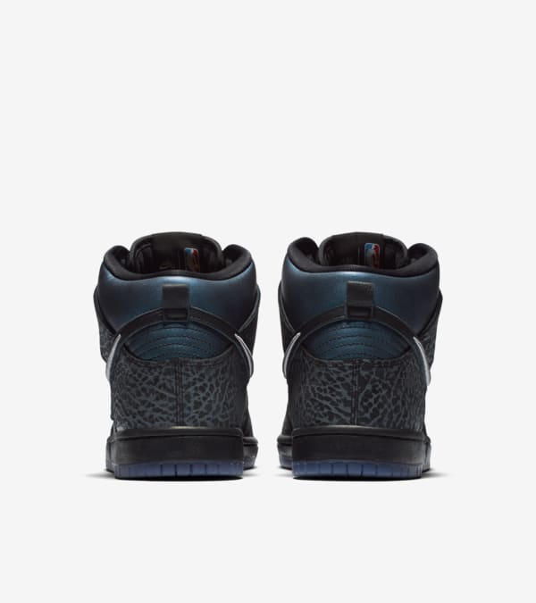 Black hornet dunk high cheap