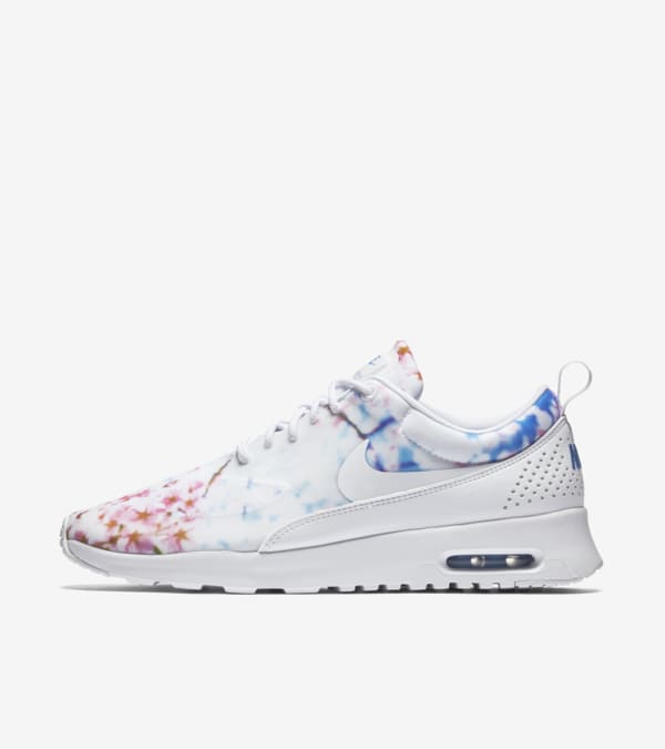 Women s Nike Air Max Thea Cherry Blossom Nike SNKRS