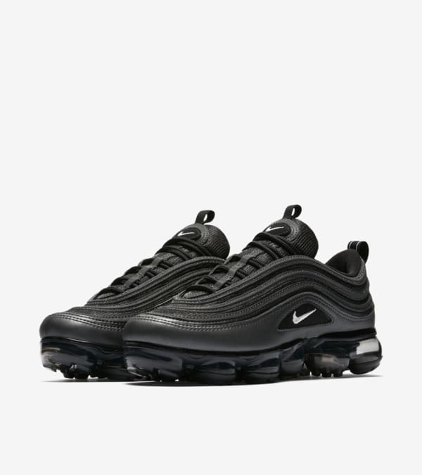 Nike Air VaporMax 97 Metallic Hematite Black fur Damen Erscheinungsdatum. Nike SNKRS