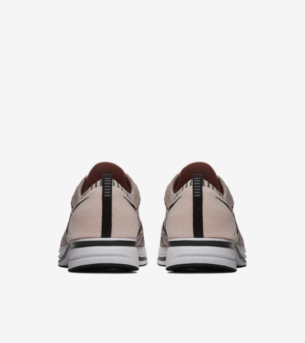 Nike Flyknit Trainer Sunset Tint Nike SNKRS
