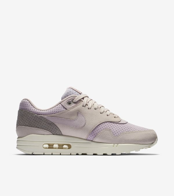 NikeLab Air Max 1 Pinnacle Arctic Pink Nike SNKRS