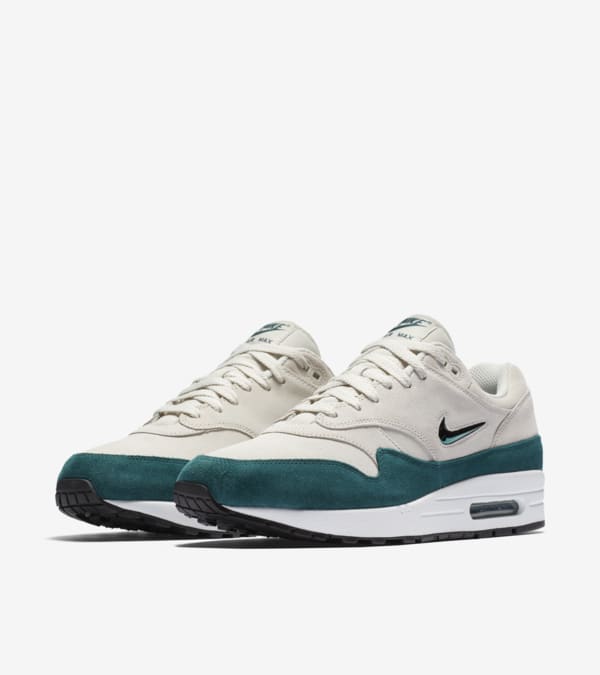 Nike Air Max 1 Premium Emerald Green Nike SNKRS