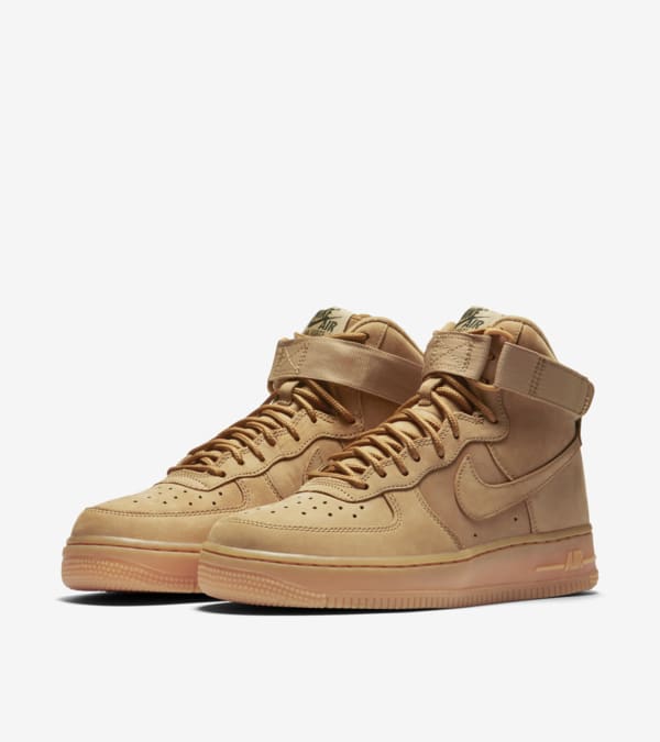 Women s Nike Air Force 1 High Flax Nike SNKRS
