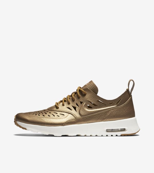 Women s Nike Air Max Thea Joli Metallic Golden Tan Nike SNKRS