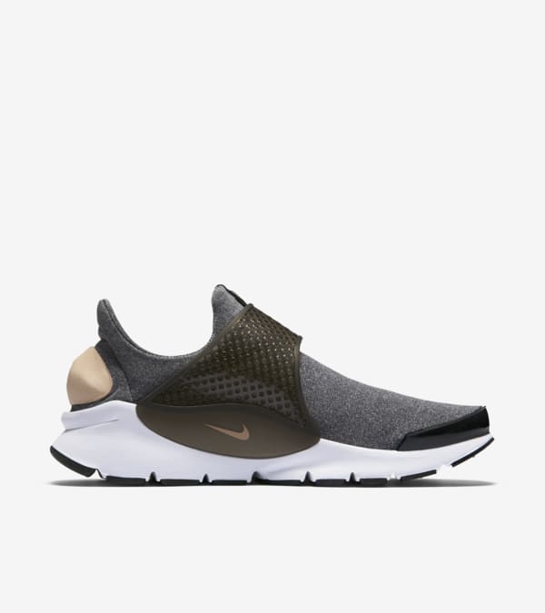 Women s Nike Sock Dart Vanchetta Tan Nike SNKRS
