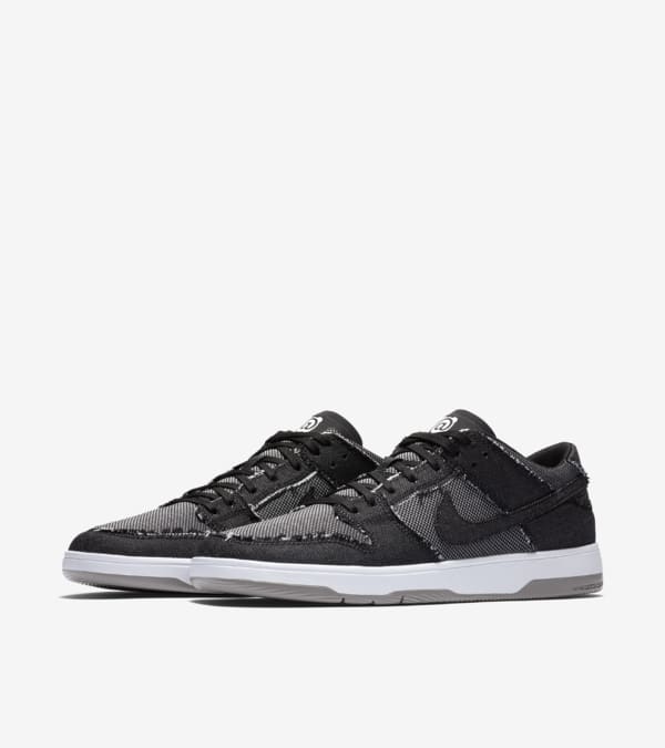 Nike sb dunk elite low x medicom hot sale