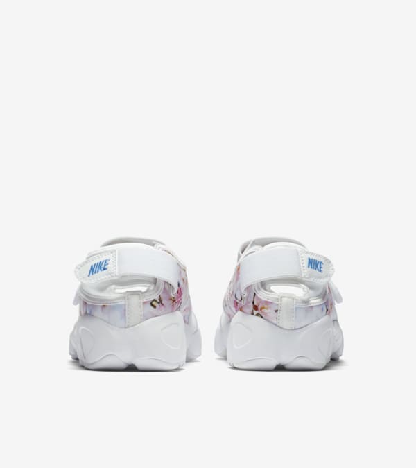 Women s Nike Air Rift Cherry Blossom Nike SNKRS