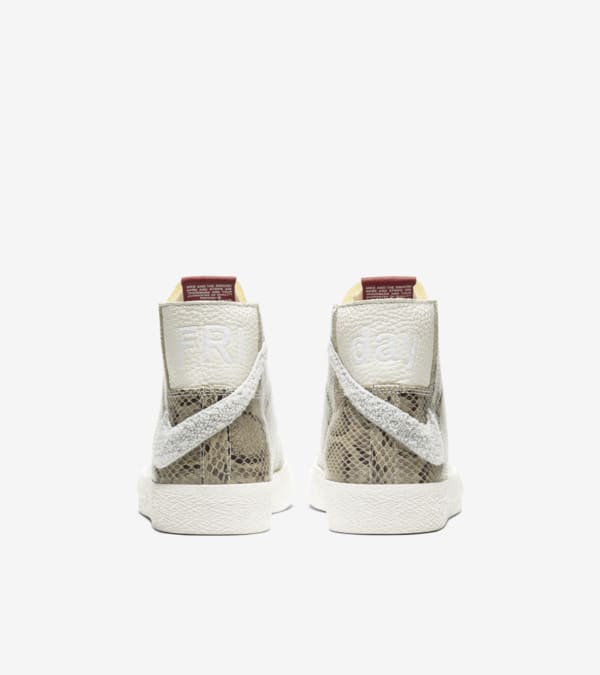 Soulland x nike sb blazer mid discount