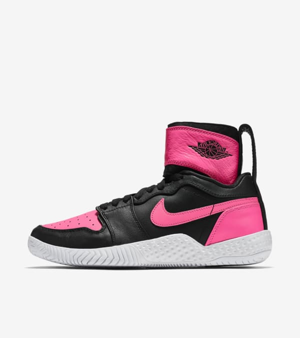 Women s NikeCourt Flare AJ1 Black Hyper Pink Nike SNKRS