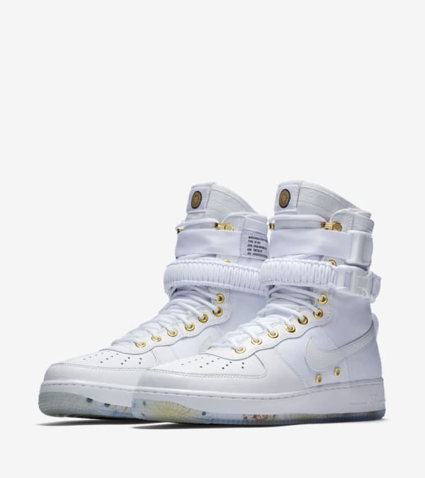 Af 1 2018 clearance