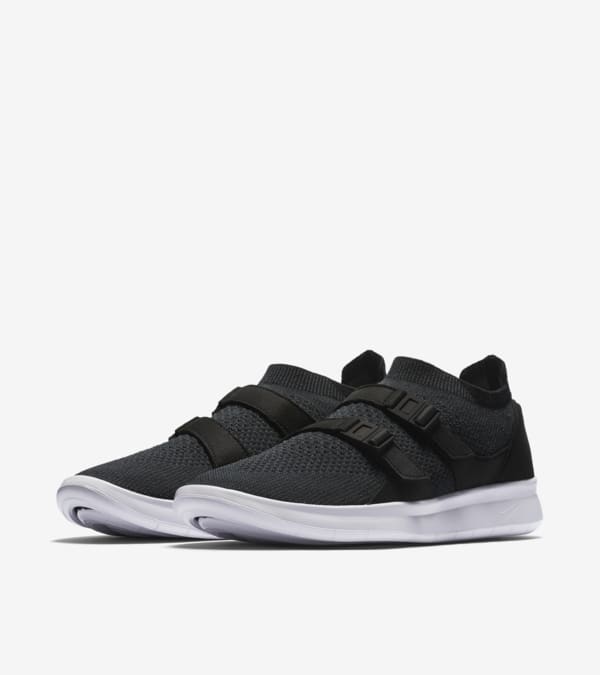 Flyknit sock shoe store