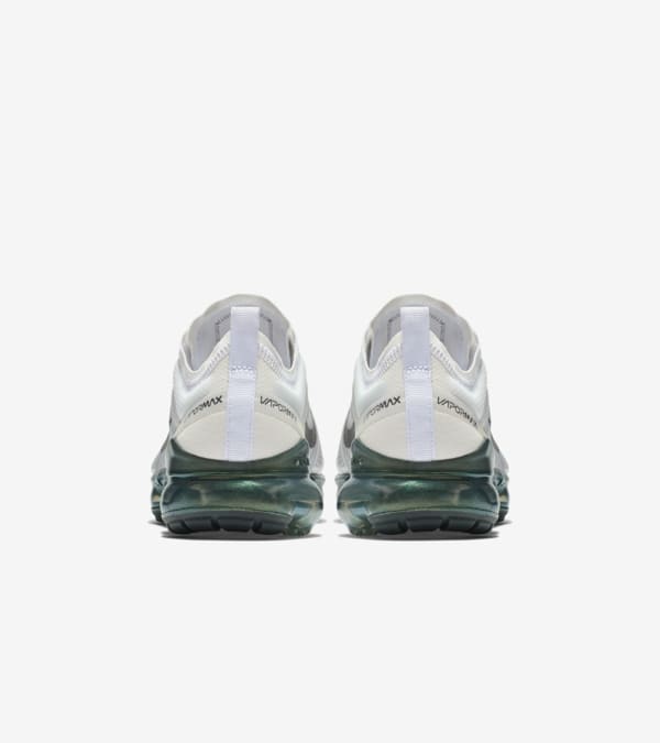 2019 Premium White and Platinum Tint Nike SNKRS