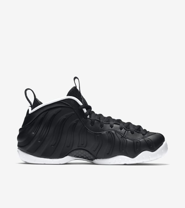 Nike Air Foamposite Pro Black White 2016. Nike SNKRS