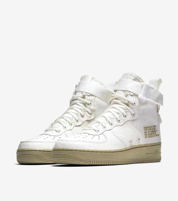 Women s Nike SF AF 1 Mid Ivory Nike SNKRS