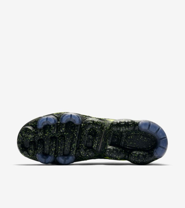 Nike Air VaporMax Moc 2 Acronym Black Volt Release Date. Nike SNKRS