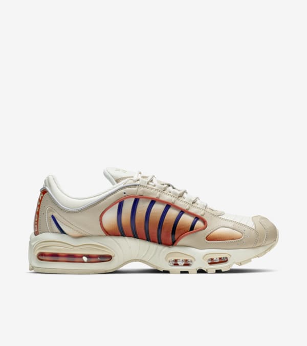 Adidas tailwind deals