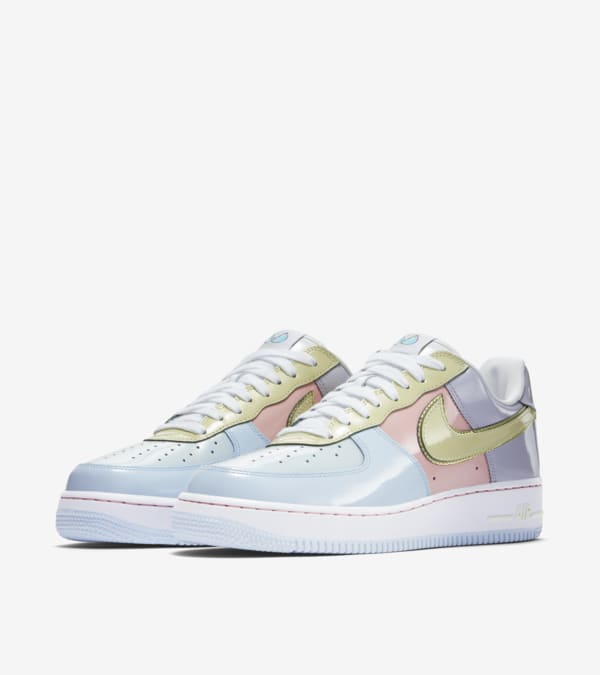 Air force 1 easter 2017 top