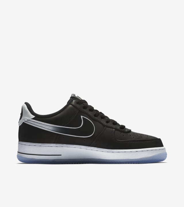 Colin kaepernick shoes store