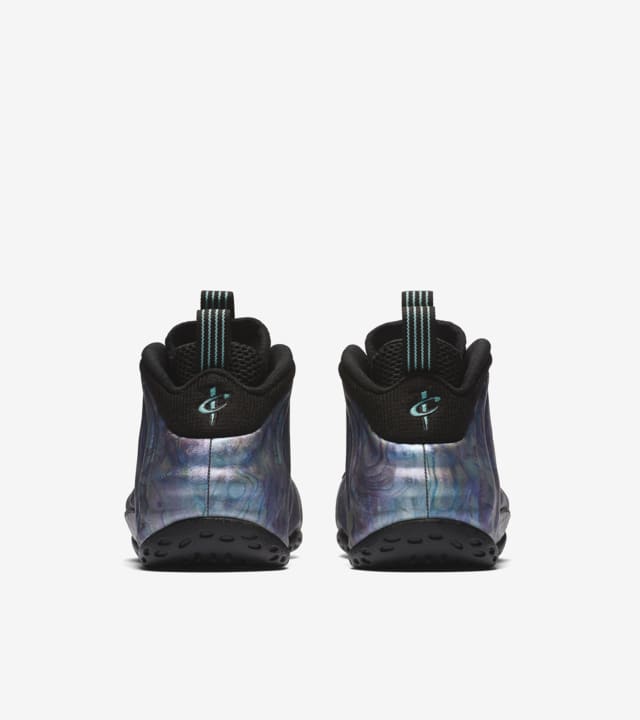 Black aurora green foamposite sales