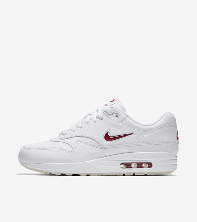Air max jewel red store