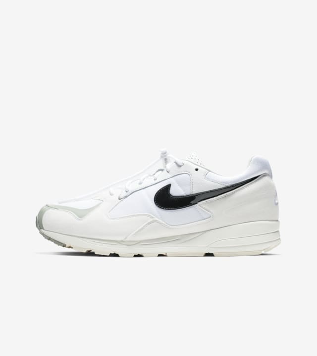 Air skylon on feet cheap