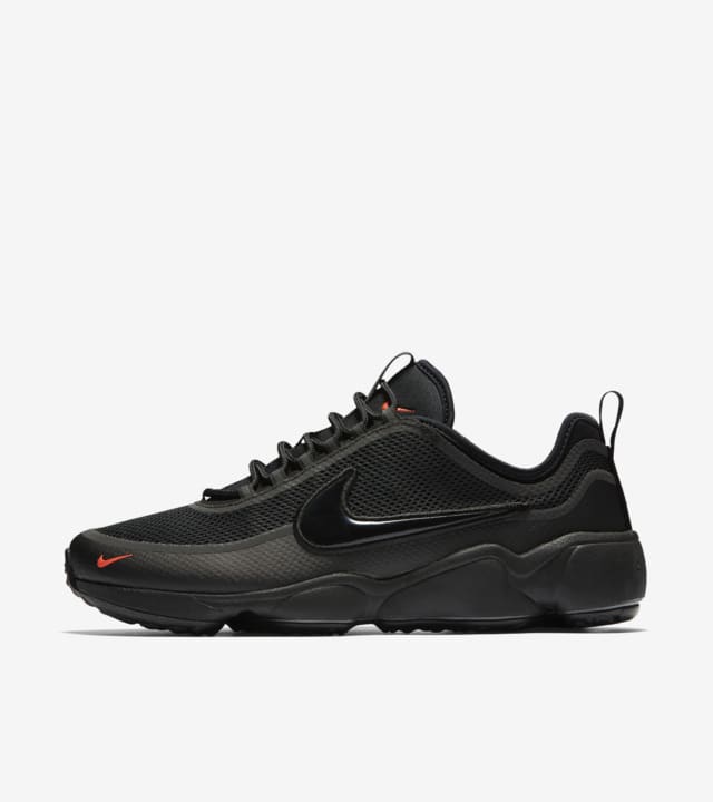 Black nike spiridon sales