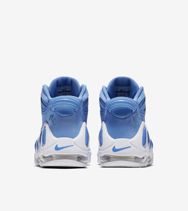 97 uptempo nike store