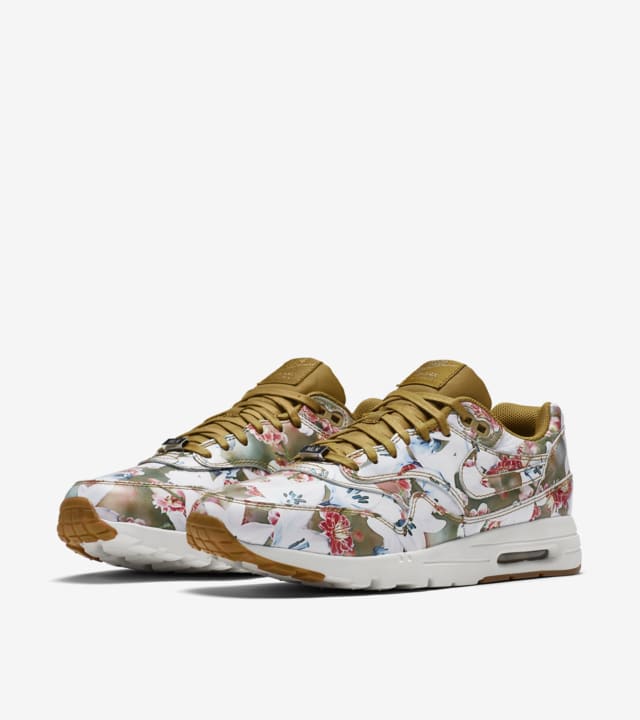 Women s Nike Air Max 1 Ultra Moire Milan Nike SNKRS